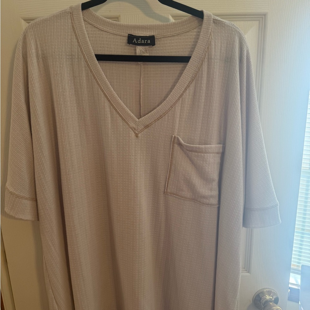 Cream Relaxed Boxy Short Sleeve T-Shirt